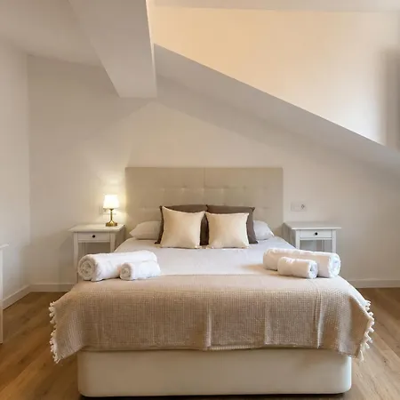 Apartamento Duplex Vistas A La Catedral Oviedo